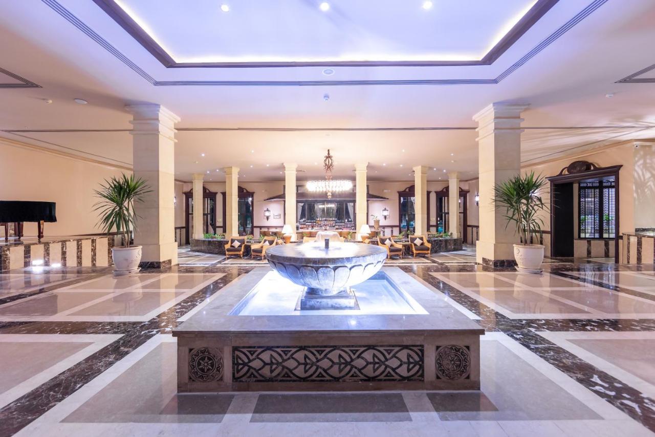 The Makadi Spa Hotel - Couples Only 18 Years Plus Хургада Екстер'єр фото The lobby of the hotel